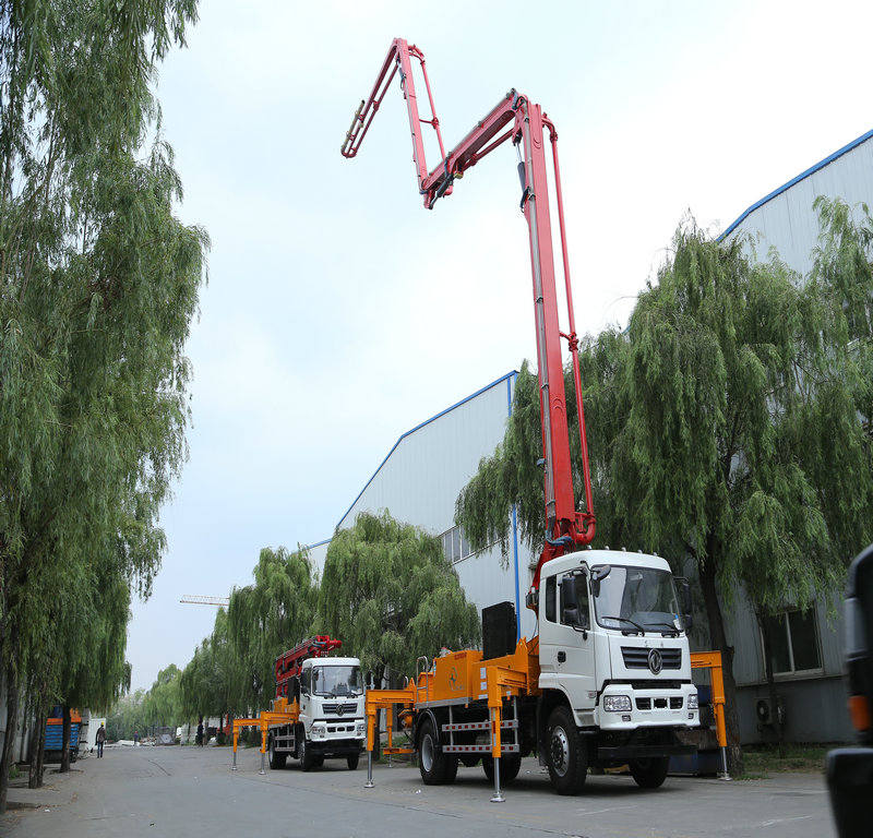 小型混凝土泵車，小泵車